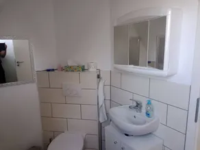 Apartment with garden & barbeque - Image 4