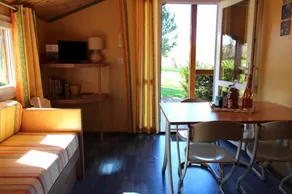 Ferienunterkunft mit Garten, Grill und Terrasse - Image 3
