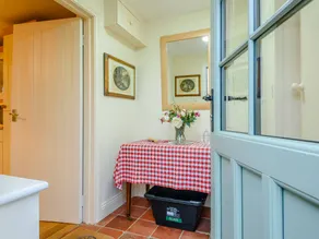 Child-friendly wonderful cottage with garden | Pets are welcome - Image 2