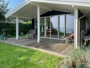 True atmosphere with sea view and beach - Image 4