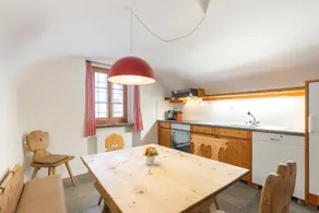 Apartamento con barbacoa | Vistas a la ciudad - Image 2
