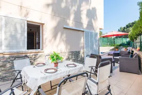 House with terrace & private pool - Image 4