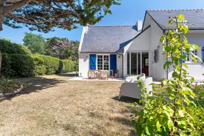 House with BBQ & garden - Image 2