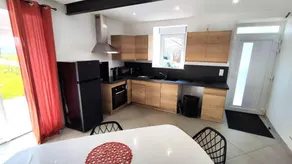 Gite with terrace, barbecue & garden - Image 3
