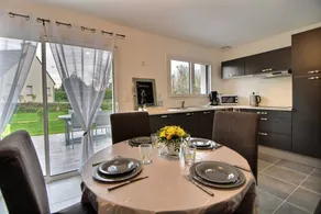 Gite with terrace & garden - Image 5