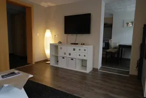 Espectacular apartamento totalmente equipado con jardín | Vistas a la montaña | Esquí cercano - Image 4