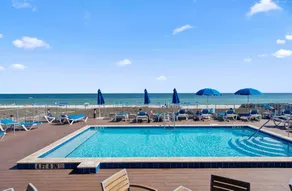 Familienfreundliches großzügiges Ferienhaus mit Pool, Grill und Whirlpool | Flussblick | Haustiere sind willkommen - Image 2