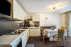 Children-friendly lovely holiday apartment with garden & barbeque | Mountain view | Next to the ski | Dogs allowed - Image 5