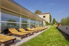 Holiday apartment with sauna & terrace - Image 5
