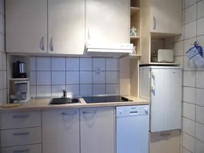 Flat with 2 rooms for 4 persons - Image 3