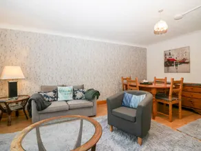 Family-friendly cottage - Image 5