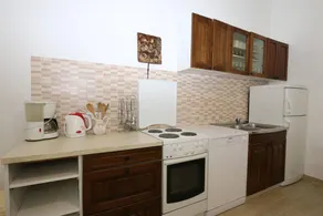 Flat with terrace & barbecue | Garden view - Image 3