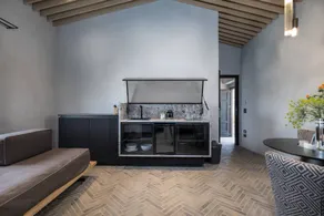 Appartement avec jardin et piscine | Vue jardin - Image 4