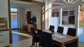 Kinderfreundliche gemütliche Wohnung mit Terrasse, Garten und Grill - Image 2