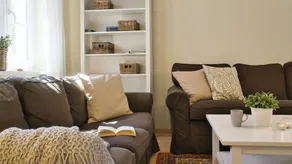 Holiday home with barbecue, garden & terrace - Image 2