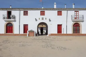 Country House 'La Mariscala' with Private Pool, Wi-Fi and Air Conditioning - Image 2