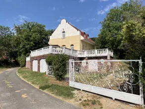Ferienhaus mit Pool und Balatonpanorama - Image 2