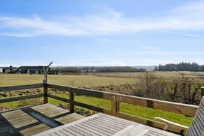 Holiday home with terrace & barbeque - Image 3
