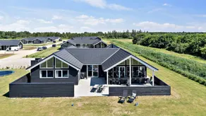 House with pool, terrace & barbecue - Image 2