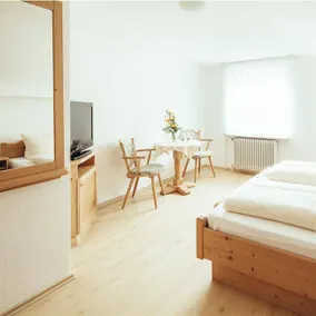 Family-oriented nice holiday apartment with terrace, sauna & garden | Mountain view | Pets allowed - Image 4