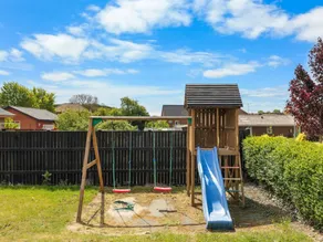 Children-friendly holiday home with hot tub, sauna & terrace | Next to the beach - Image 5