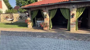 Fully equipped house with garden, terrace & BBQ - Image 2