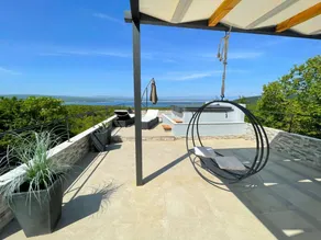 House with terrace - Image 4