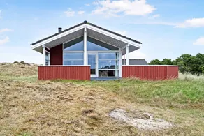 Holiday home with sauna & terrace - Image 3