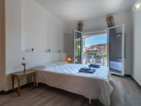 Fully equipped beautiful holiday apartment with garden & terrace | Close to the beach | Pets are welcome - Image 5