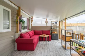 Casa móvil con piscina y terraza | Vistas al jardín | Se admiten mascotas - Image 2