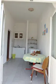 Ferienwohnung mit Grill und Terrasse - Image 2