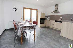 Gite with terrace - Image 2