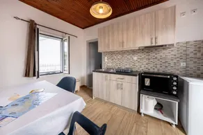 Appartement avec terrasse, barbecue et jardin | Vue jardin - Image 2