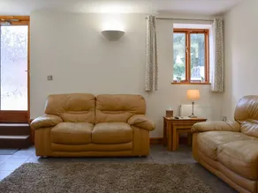 Cottage adapté aux familles avec barbecue et jardin | Vue rivière | Avec animaux bienvenus - Image 4