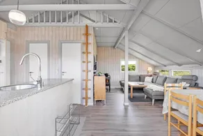 Fully equipped beautiful holiday home with terrace - Image 5