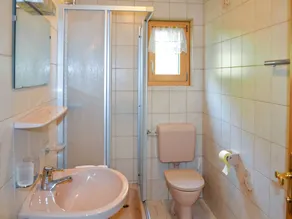 Apartamento con sauna y jardín - Image 3