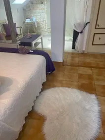 Double Violeta Room with Mountain Views, Shared Terrace, and Wi-Fi - Image 3