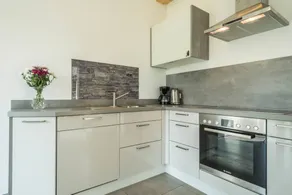 Holiday apartment with barbeque, garden & terrace | Lake view - Image 3