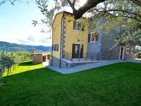 Villa with garden, terrace & pool - Image 5