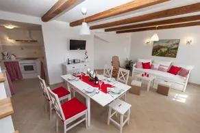 Holiday home with private pool, barbecue & garden | Garden view - Image 2