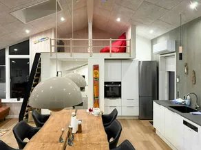 Children-friendly house with terrace, barbecue & garden | Water view | Beach nearby - Image 5