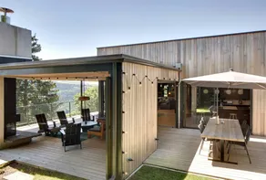 Contemporary mountain retreat with Sancy views - Image 4