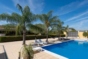 Ferienhaus 'Oasis' mit privatem Pool, WLAN und Klimaanlage - Image 2