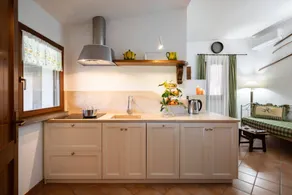 Agriturismo La Rombaia: Appartamento/Apartment Il Granaio (2 adults 1 child under 12) - Image 3