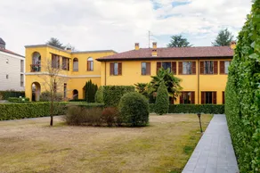 Medel - Image 5