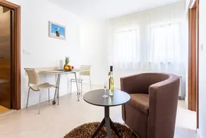 Studio flat with a swimming pool Splitska, Brač (AS-23224-c) - Image 3