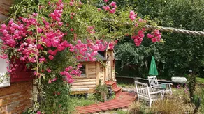 Cabin with BBQ & garden | Lake view - Image 2