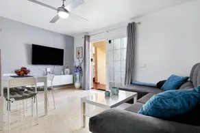 Gradevole casa accogliente e familiare con giardino, piscina e terrazza | Vista sul giardino | Spiaggia nelle vicinanze | Perfetta per il lavoro da remoto - Image 3