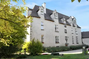 Modern apartment with terrace in Saint-Gènes-du-Retz, 80 m² - Image 2