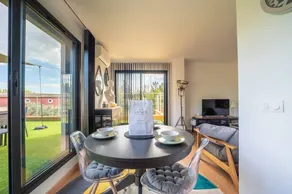 Terrasse Des Cigales · Modern F3 - Image 4